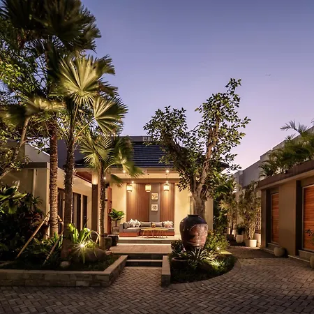 The New Moon Umalas Seminyak Extérieur photo